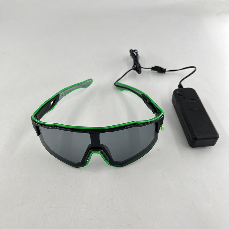 Cool Windproof LED Flashing Gl - Glow In The Dark Party Glasses 评论和价格